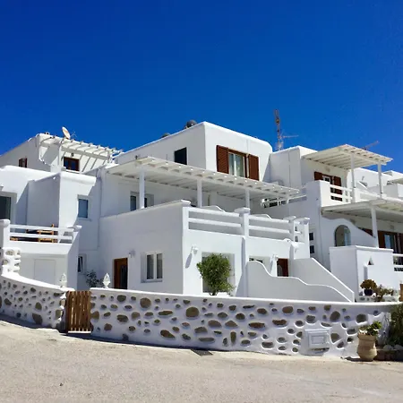 Elina And Casa de hóspedes