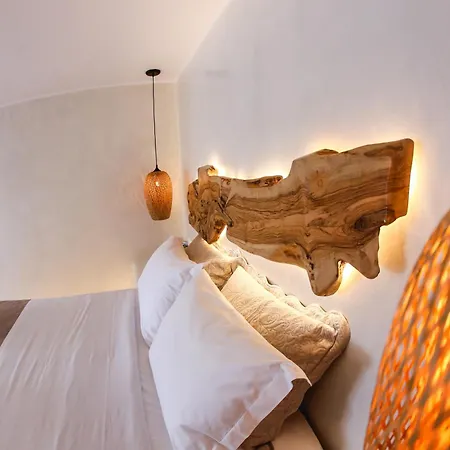 Elina And ゲストハウス