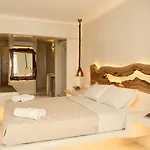 Elina And Guest house