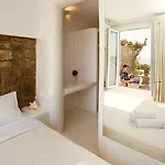 Elina And Guest house