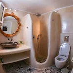 Elina And Gasthof Agios Stefanos (Mykonos)