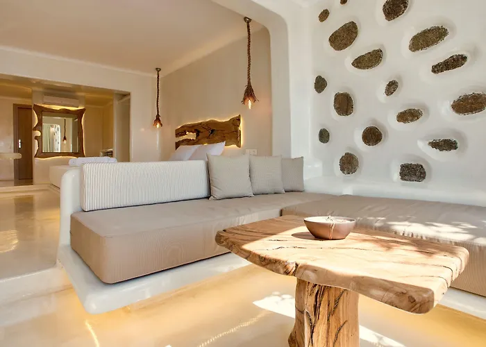 Elina And אגיוס סטפנוס