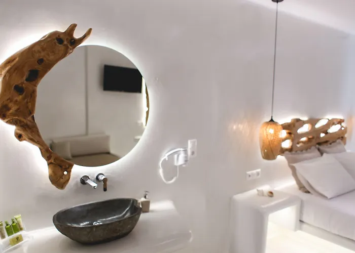 בית הארחה Elina And 4*