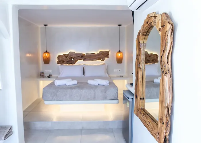 Elina And Agios Stefanos (Mykonos)