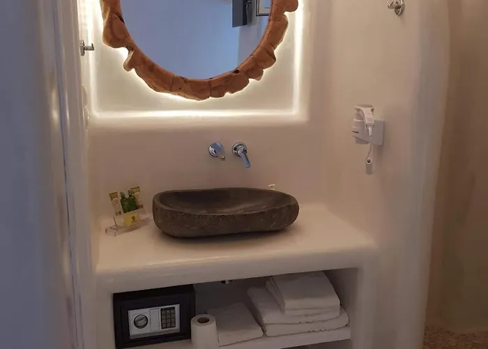 Elina And Agios Stefanos (Mykonos)