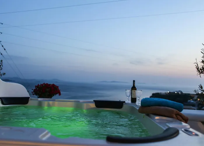 Elina And Konukevi Agios Stefanos (Mykonos)